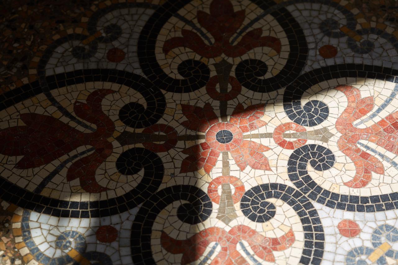 Hotel Saint-Alban Nézignan-lʼÉvêque Zewnętrze zdjęcie